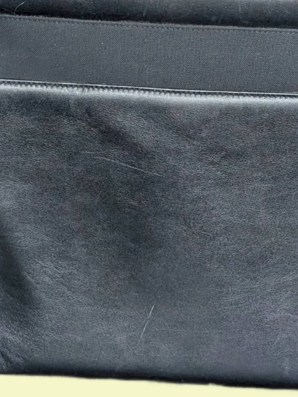 Tumi Leather & Nylon - Vintage Laptop Briefcase - Fits 10